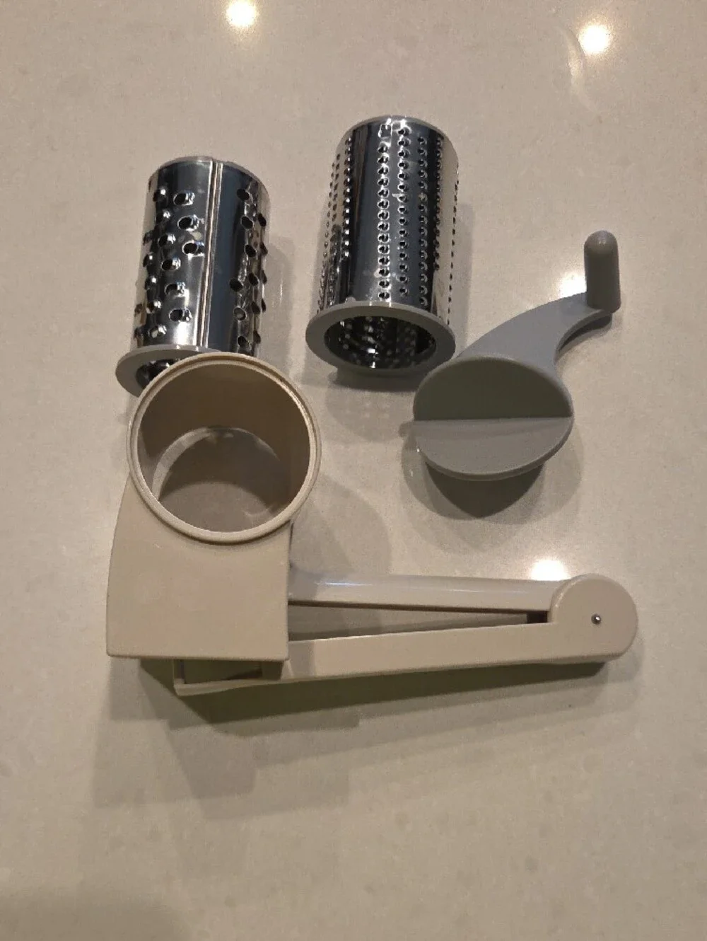 The Pampered Chef Deluxe Cheese Grater Box - Brown and Black